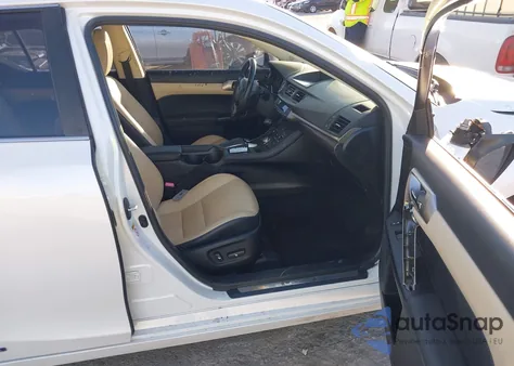 2014 Lexus Ct 200H из США, поврежденный, VIN JTHKD5BH3E2208686